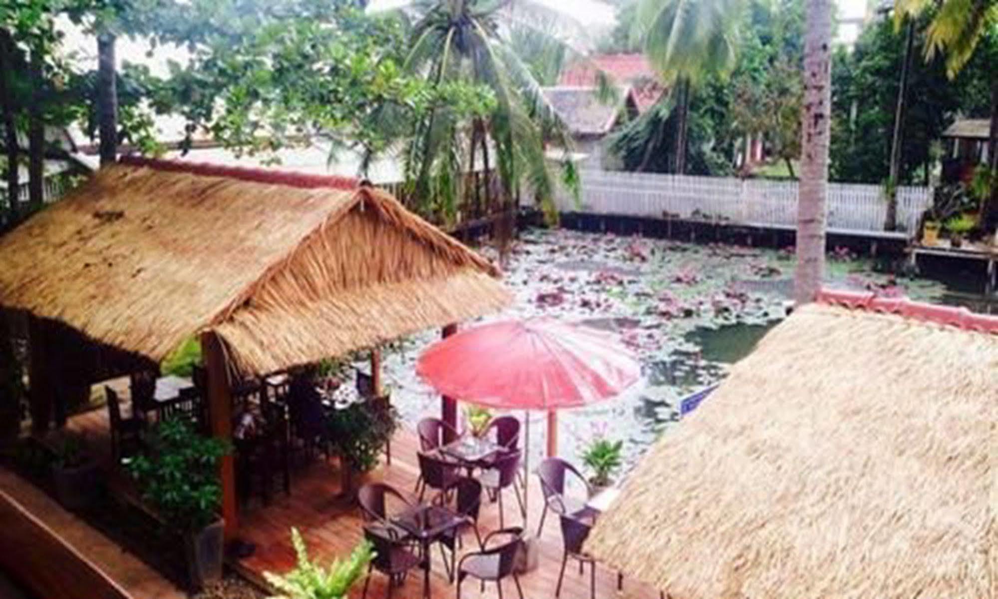 Luang Prabang Oasis Hotel Экстерьер фото